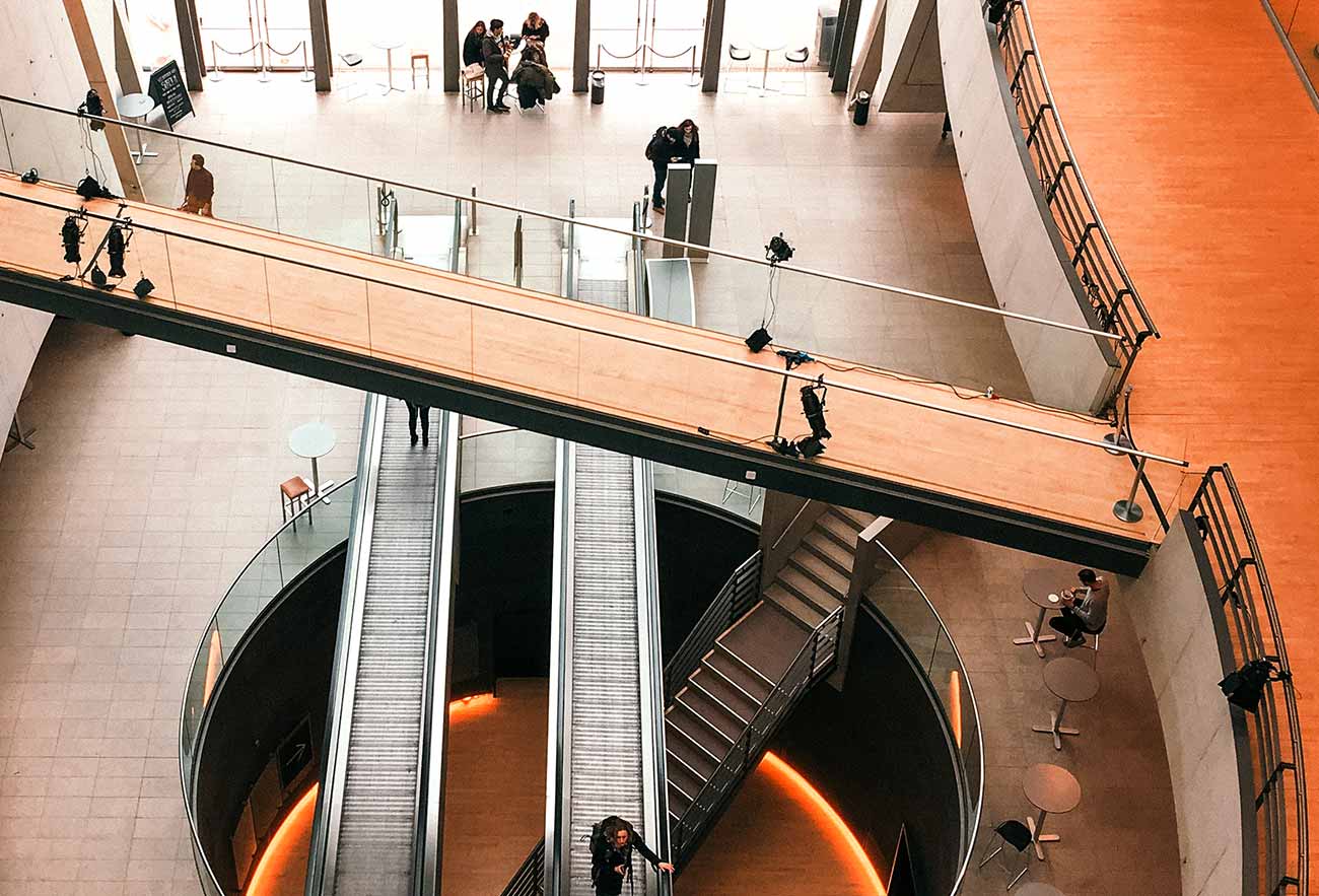 Aliquam lorem ante dapibus in viverra quis ligula eget